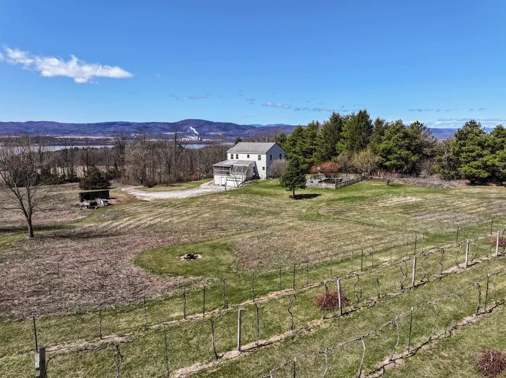 1434 Smith Street Shoreham VT 05770