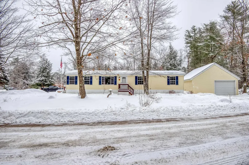 6 Butternut Lane Tamworth NH 03883