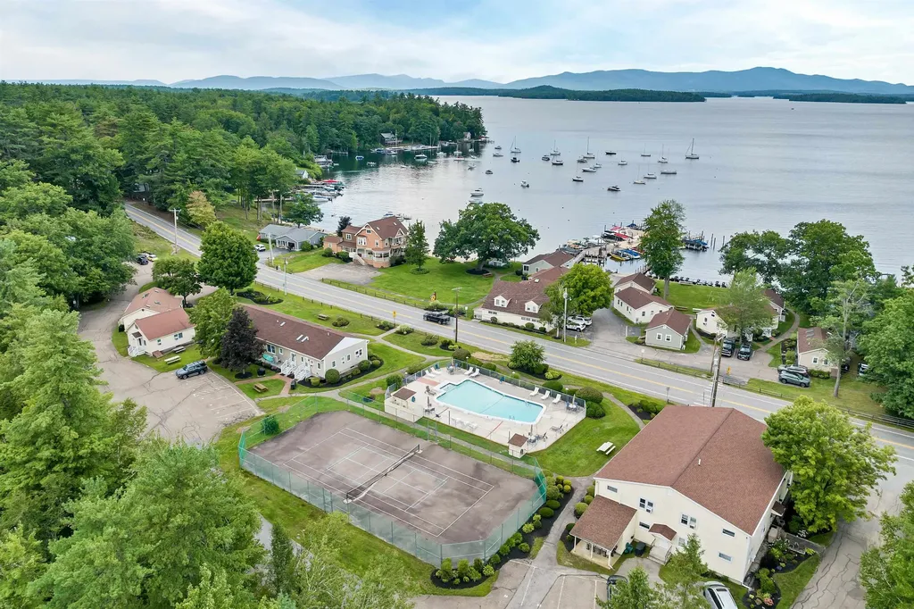 135 Weirs Road Gilford NH 03249