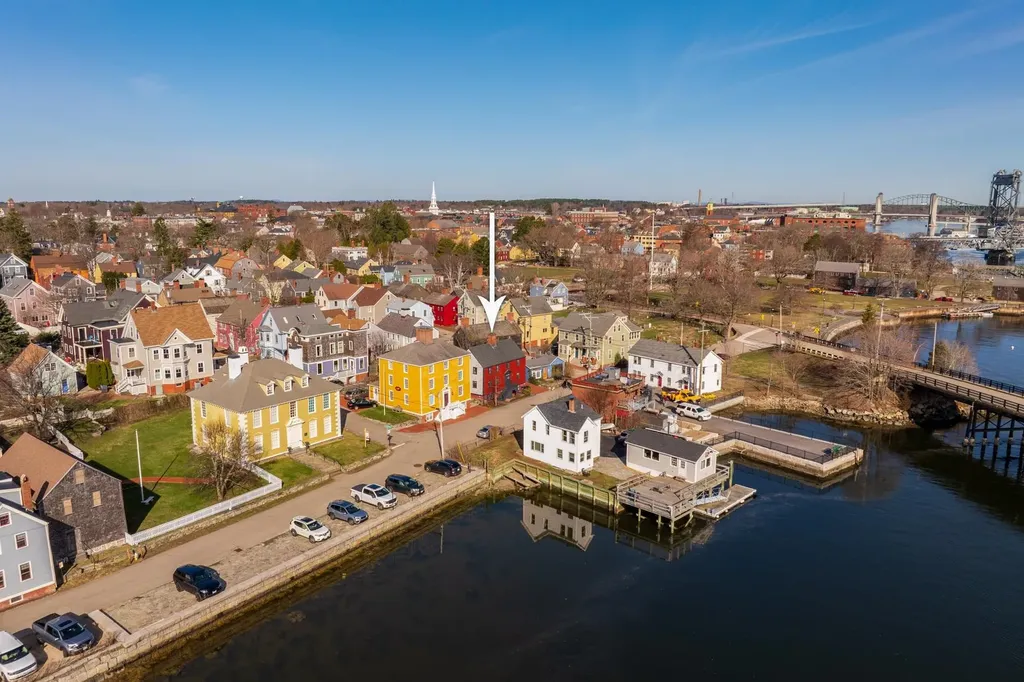 114 Mechanic Street Portsmouth NH 03801