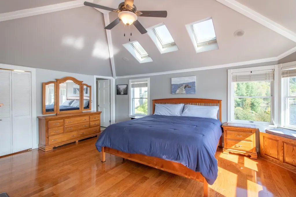 1662 Pageant Park Road Barton VT 05822