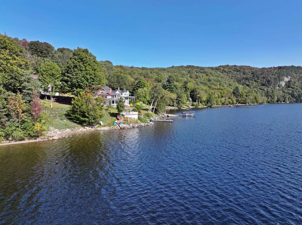 1662 Pageant Park Road Barton VT 05822