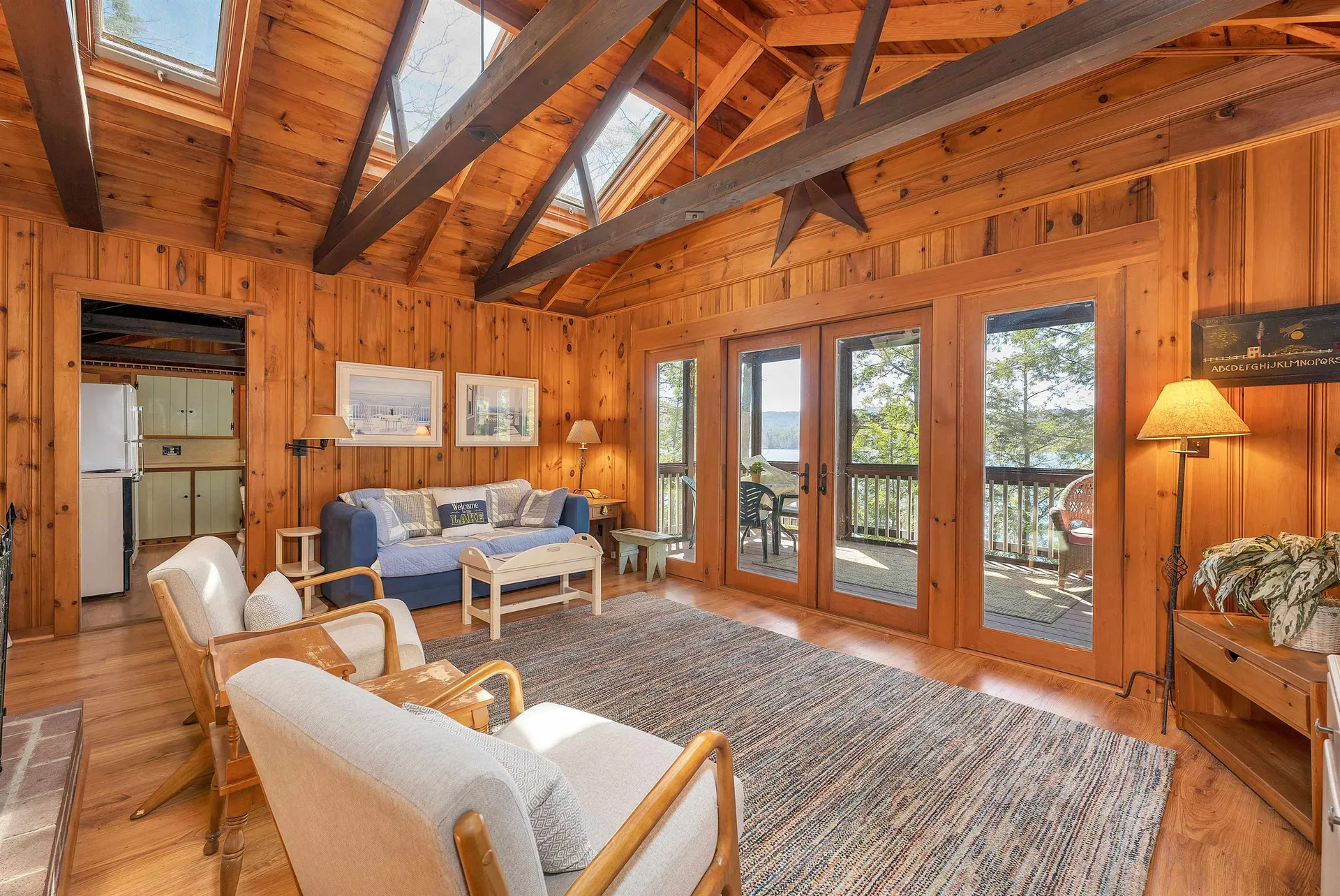 10 Treetop Lane Alton NH 03810