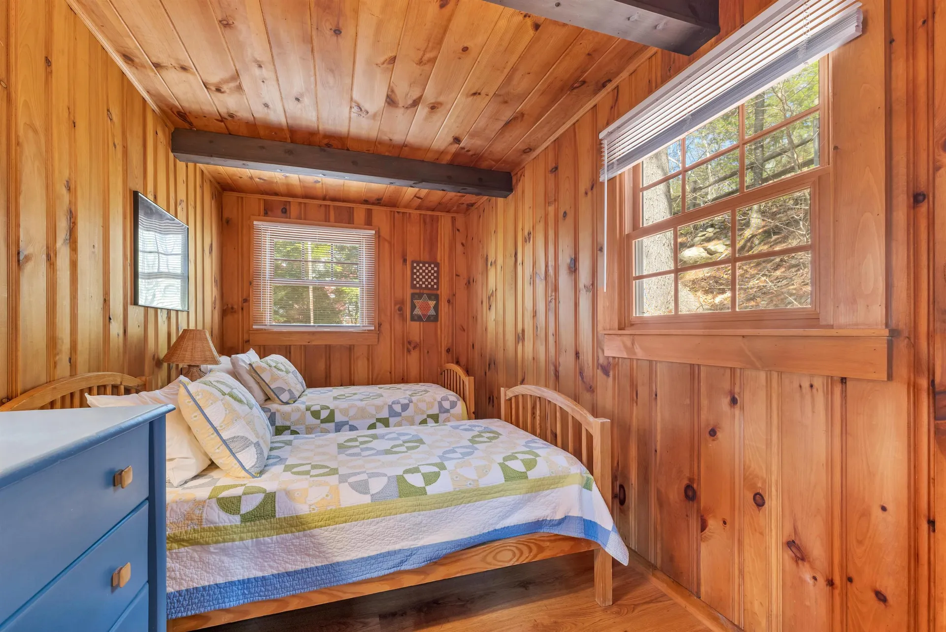 10 Treetop Lane Alton NH 03810