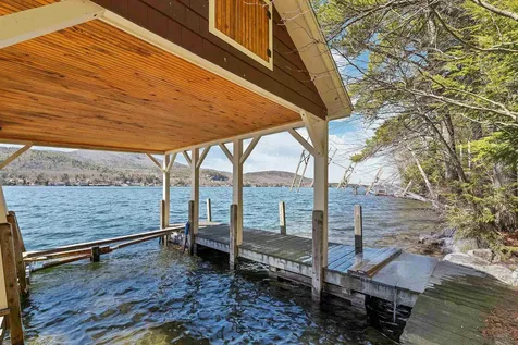 10 Treetop Lane Alton NH 03810