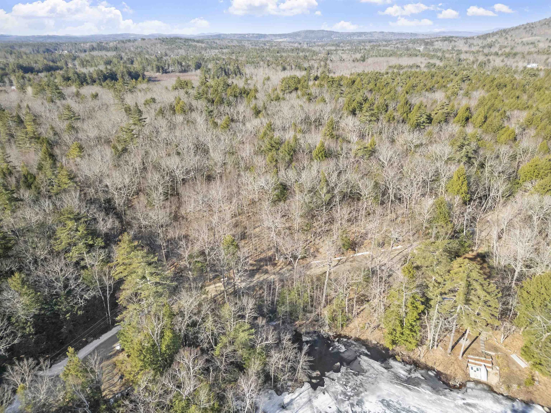 Moose Walk Moultonborough NH 03254