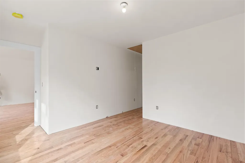 3114 Parade Road Laconia NH 03246