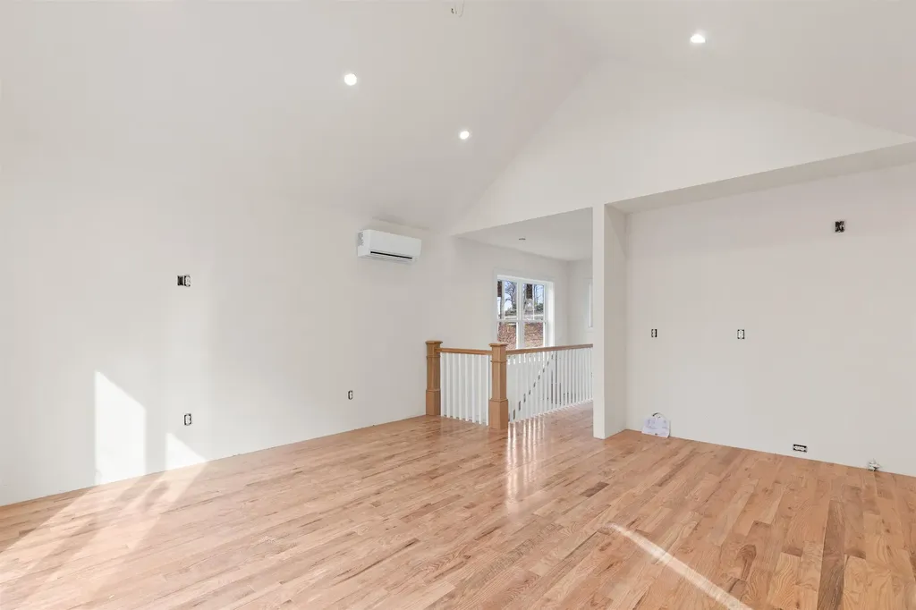 3114 Parade Road Laconia NH 03246