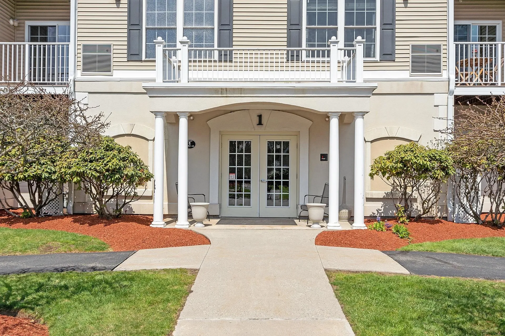 59 Cluff Road Salem NH 03079