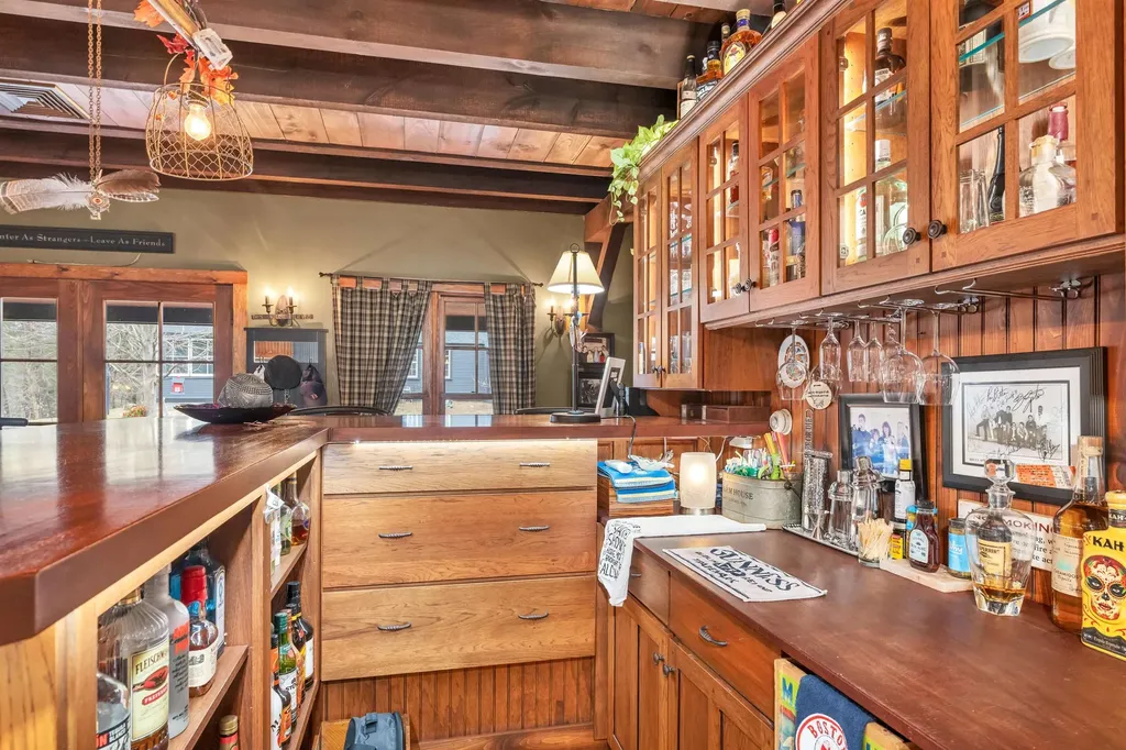 117 Hayes Road Alton NH 03809