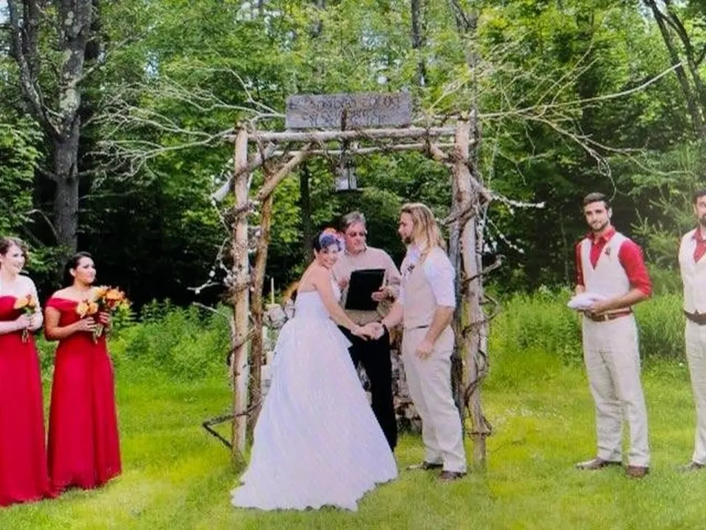 117 Hayes Road Alton NH 03809