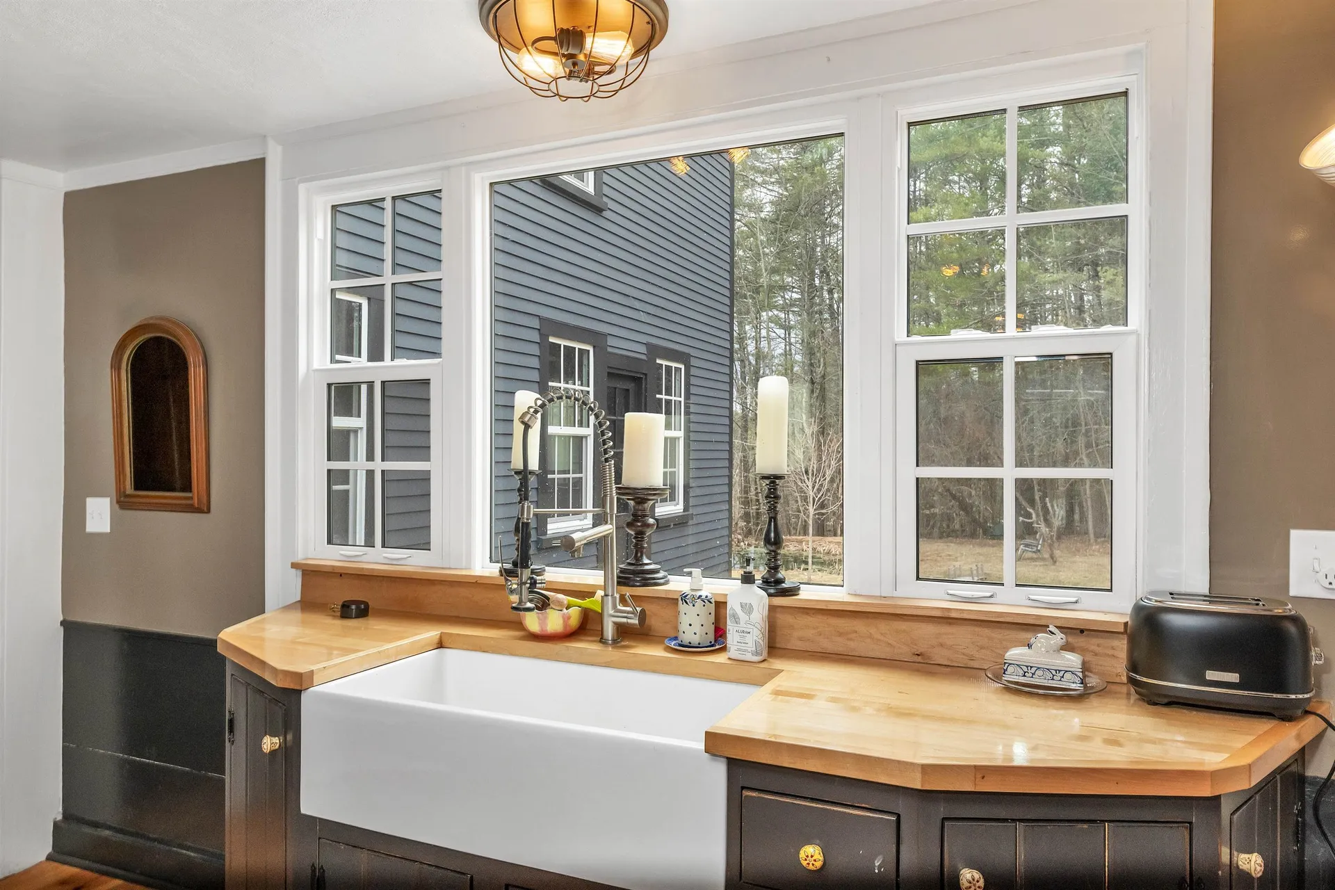 117 Hayes Road Alton NH 03809