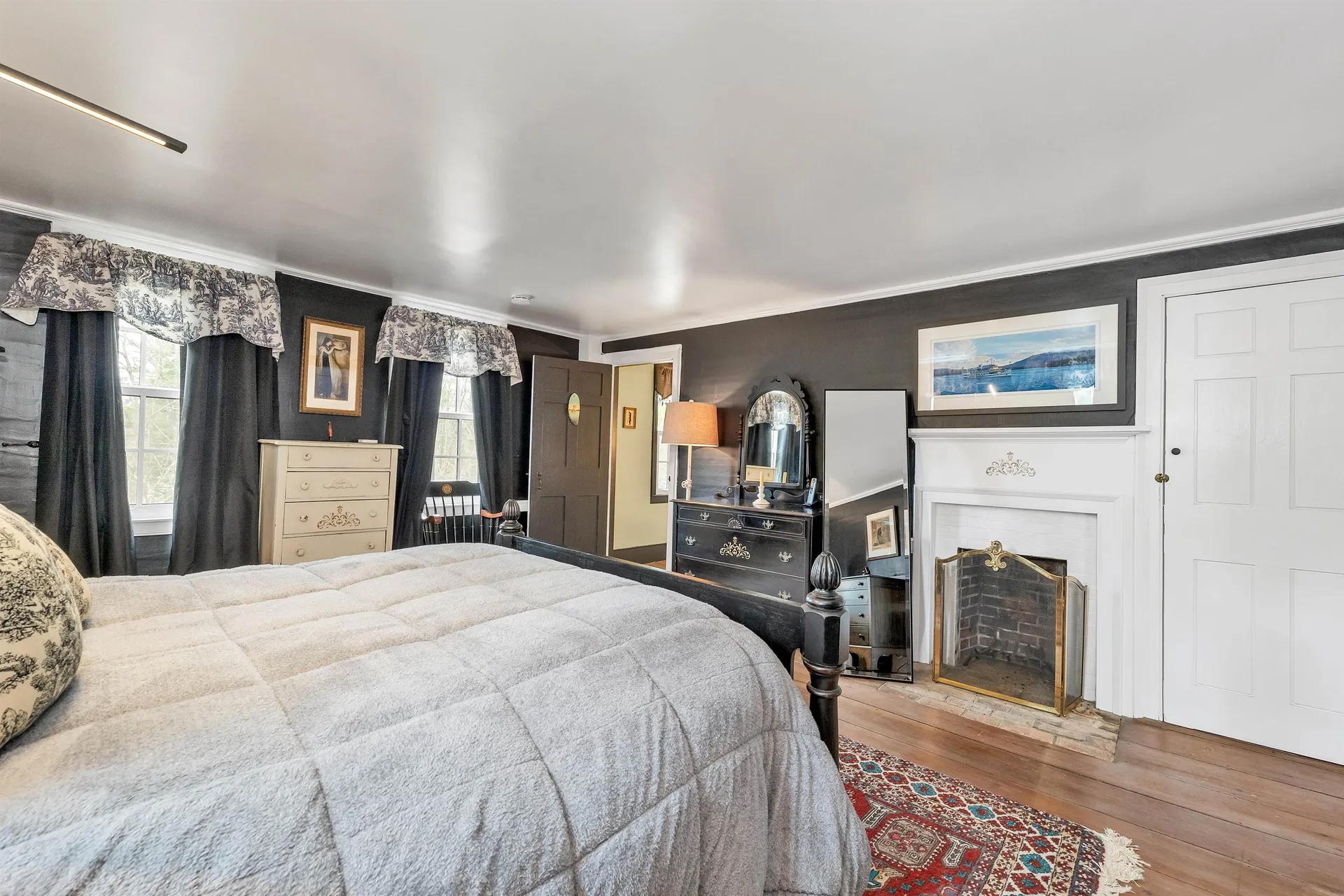 117 Hayes Road Alton NH 03809