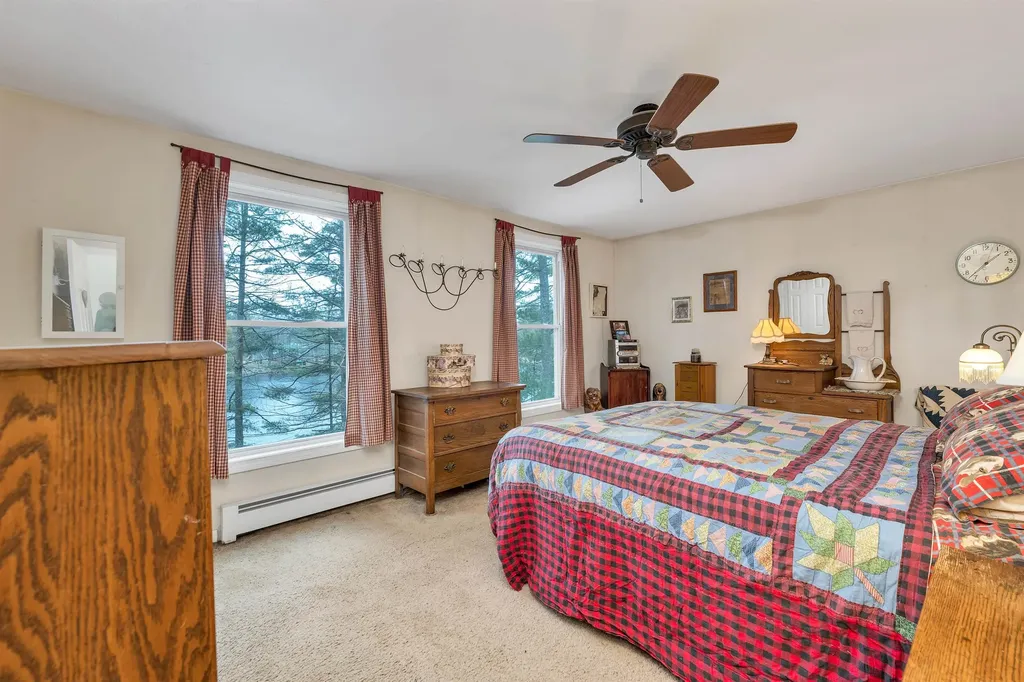 110 Canterbury Shore Drive Canterbury NH 03224