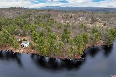 110 Canterbury Shore Drive Canterbury NH 03224