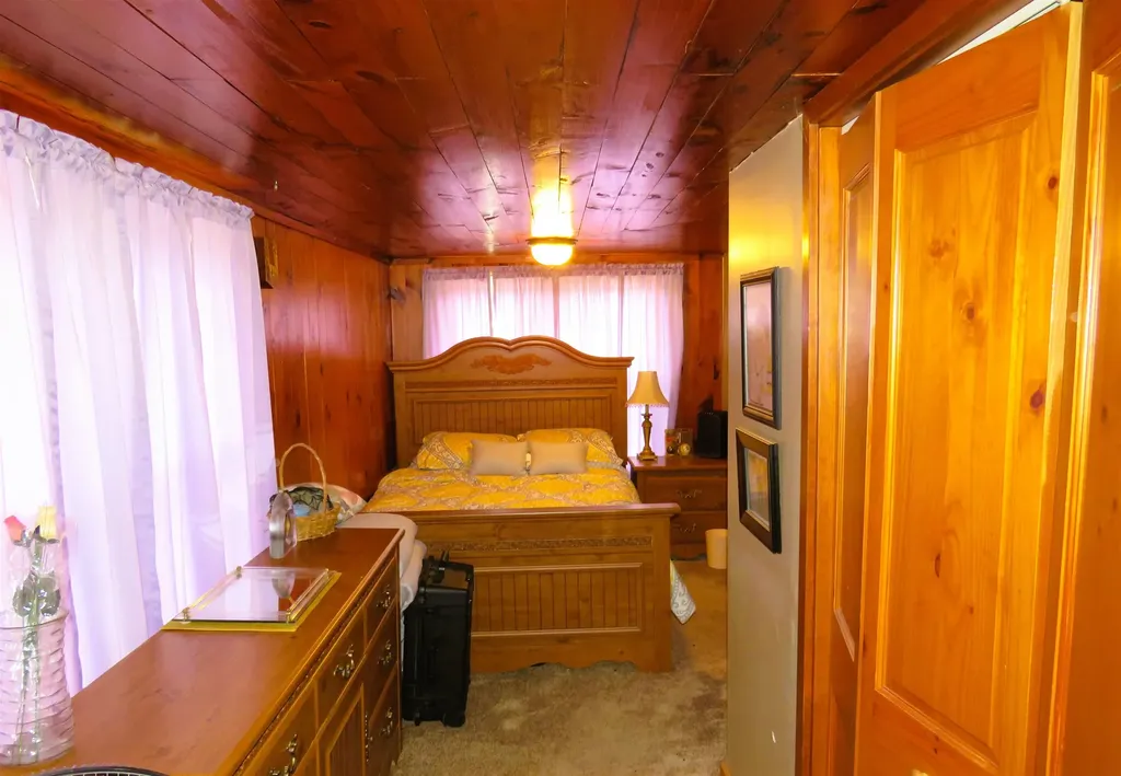 625 Plain Road Hinsdale NH 03451