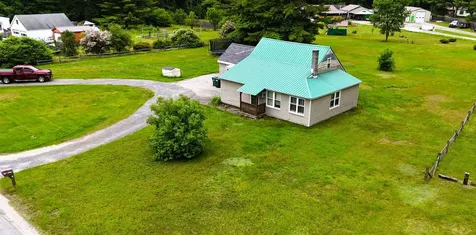 625 Plain Road Hinsdale NH 03451