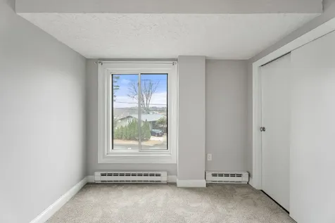 55 River Road Manchester NH 03104