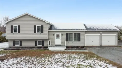 17 Samson Drive Sheldon VT 05478