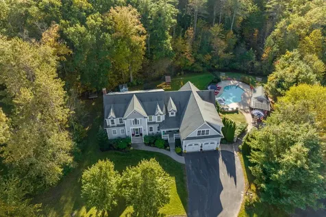 9 Hoyt Pond Road Madbury NH 03823