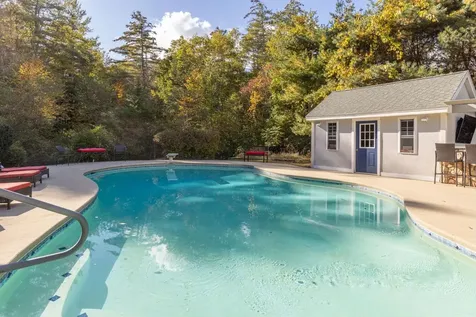 9 Hoyt Pond Road Madbury NH 03823