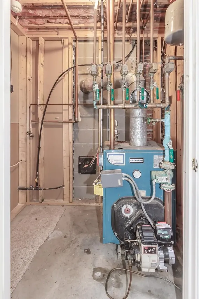 57 Greensward Drive Grantham NH 03753