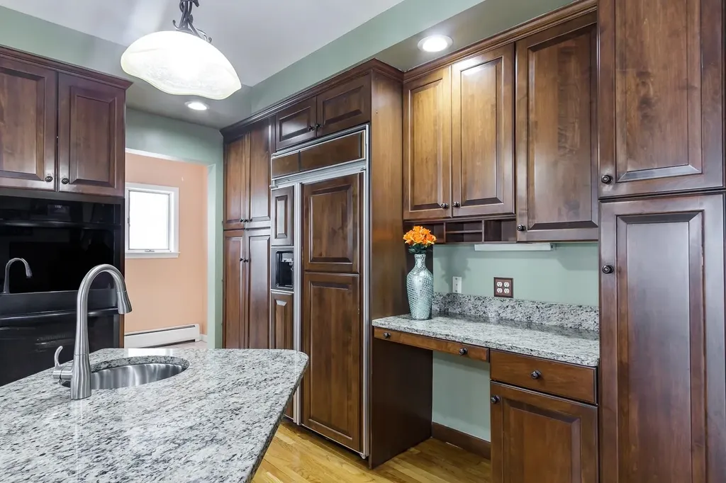 57 Greensward Drive Grantham NH 03753