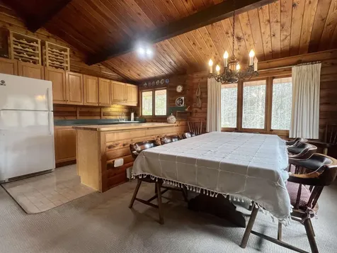 10 East Village Circle Wilmington VT 05363