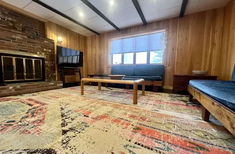 10 East Village Circle Wilmington VT 05363