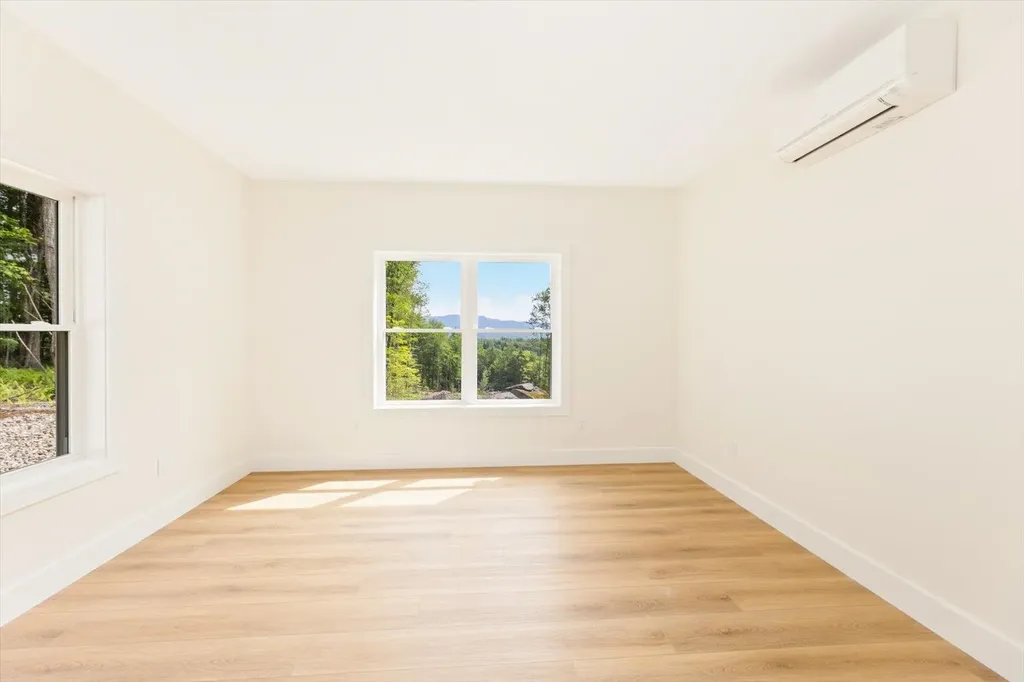 7 Spring Hill Road Hancock NH 03449