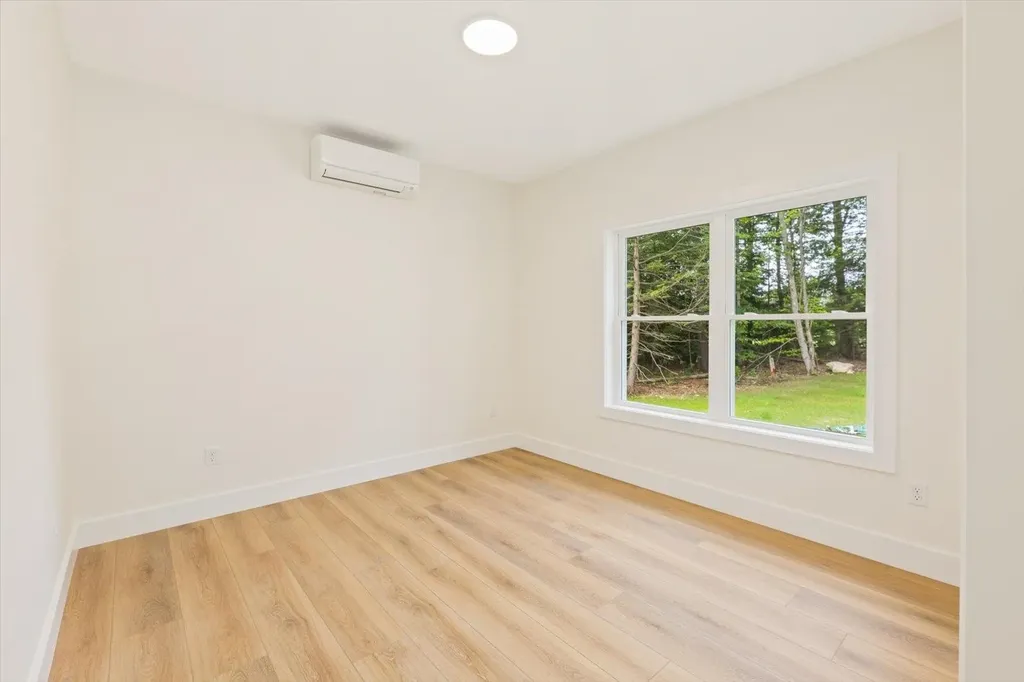 7 Spring Hill Road Hancock NH 03449