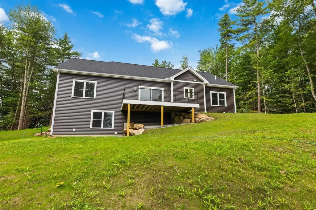 7 Spring Hill Road Hancock NH 03449