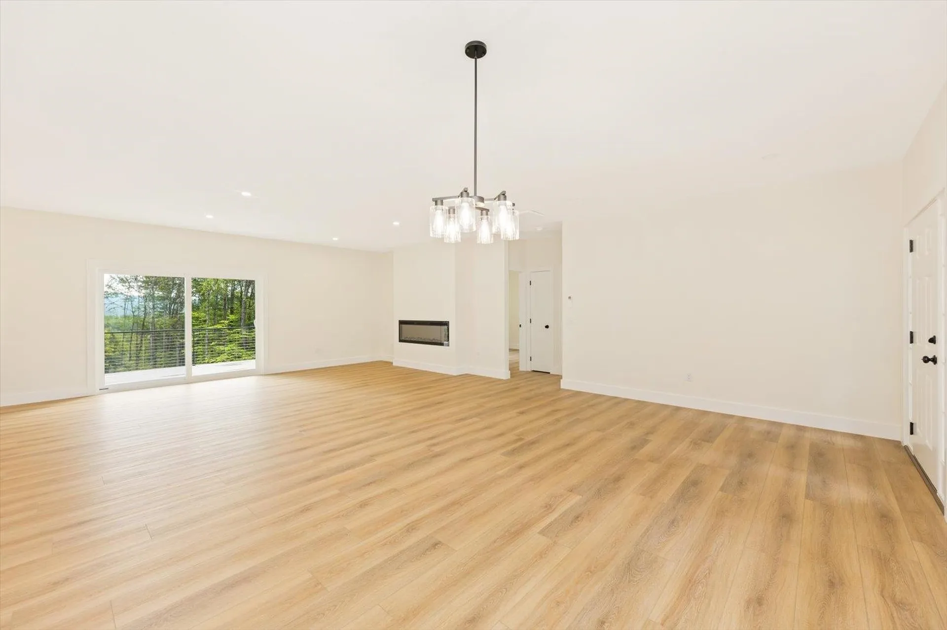 7 Spring Hill Road Hancock NH 03449