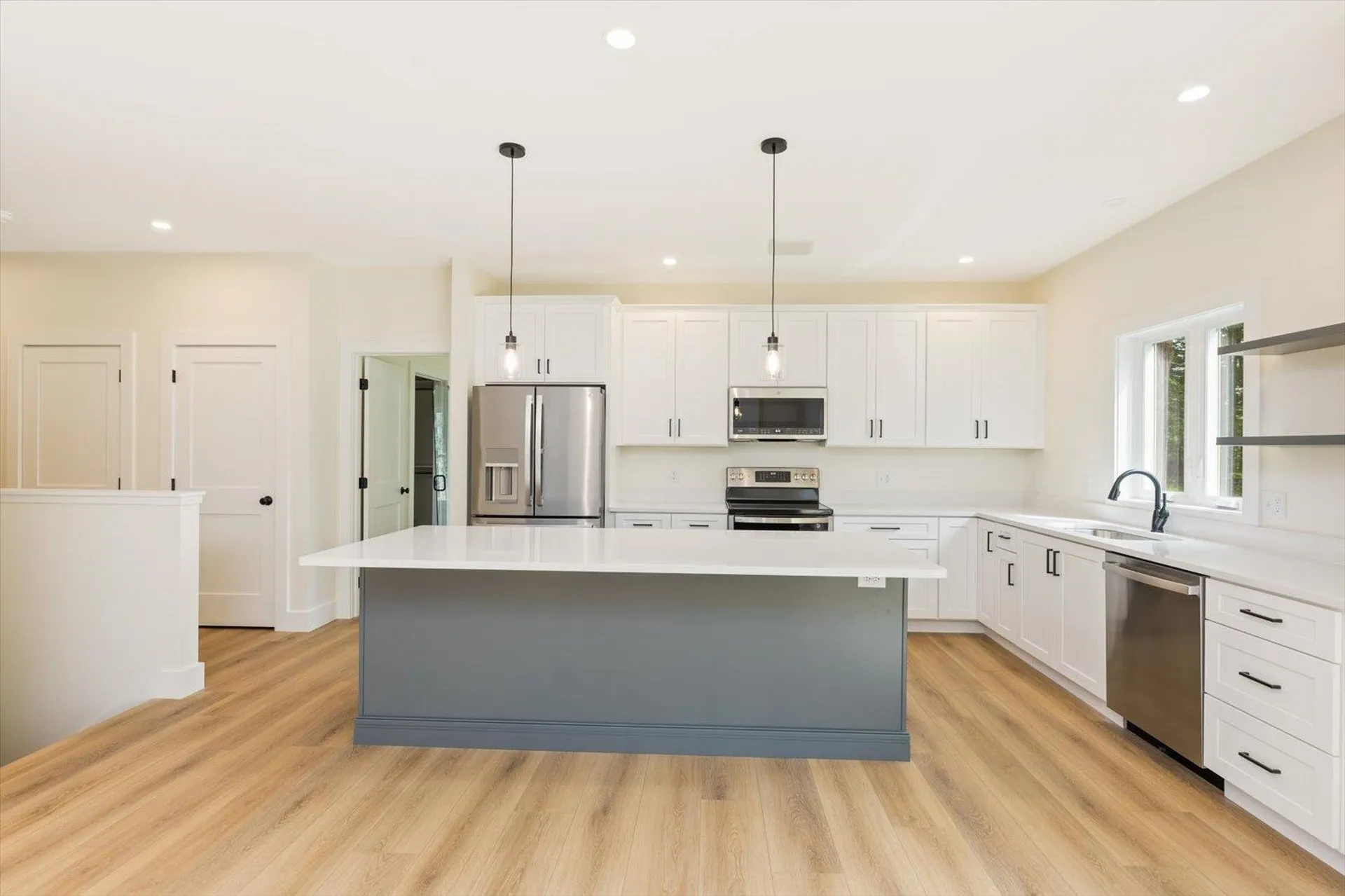 7 Spring Hill Road Hancock NH 03449