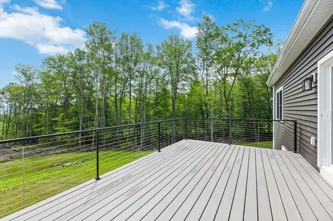 7 Spring Hill Road Hancock NH 03449