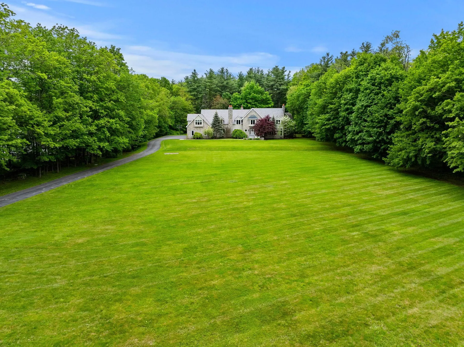 15 Richardson Road Hollis NH 03049