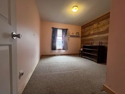 140 Deer Creek Lane St. Johnsbury VT 05819-8103