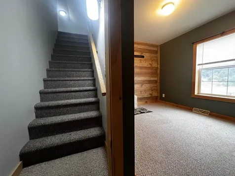 140 Deer Creek Lane St. Johnsbury VT 05819-8103