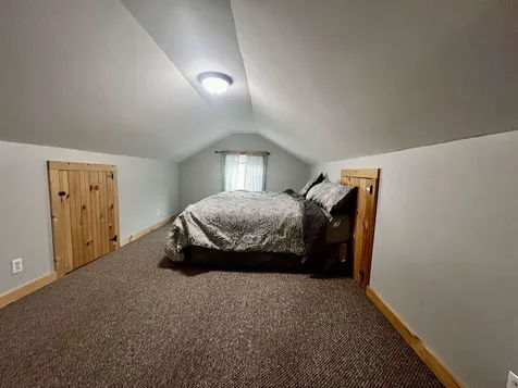 140 Deer Creek Lane St. Johnsbury VT 05819-8103