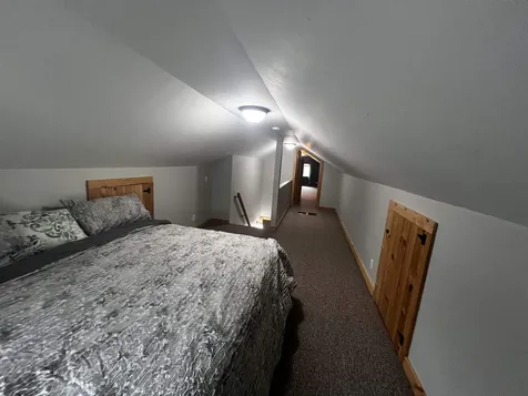 140 Deer Creek Lane St. Johnsbury VT 05819-8103