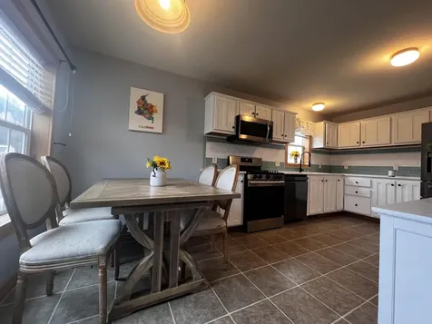 140 Deer Creek Lane St. Johnsbury VT 05819-8103
