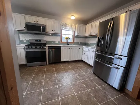 140 Deer Creek Lane St. Johnsbury VT 05819-8103