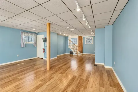 119 Main Street Alton NH 03809