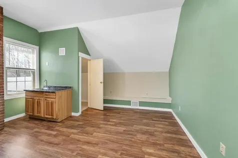 119 Main Street Alton NH 03809