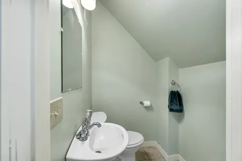 119 Main Street Alton NH 03809