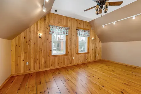 119 Main Street Alton NH 03809