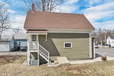 119 Main Street Alton NH 03809