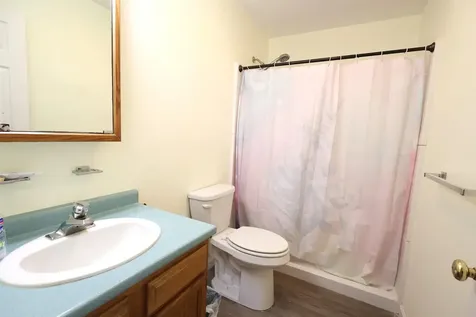 121 Truell Road Hartford VT 05001