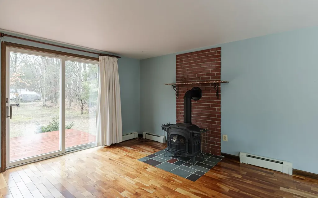 72 Fox Run Road Hinsdale NH 03451