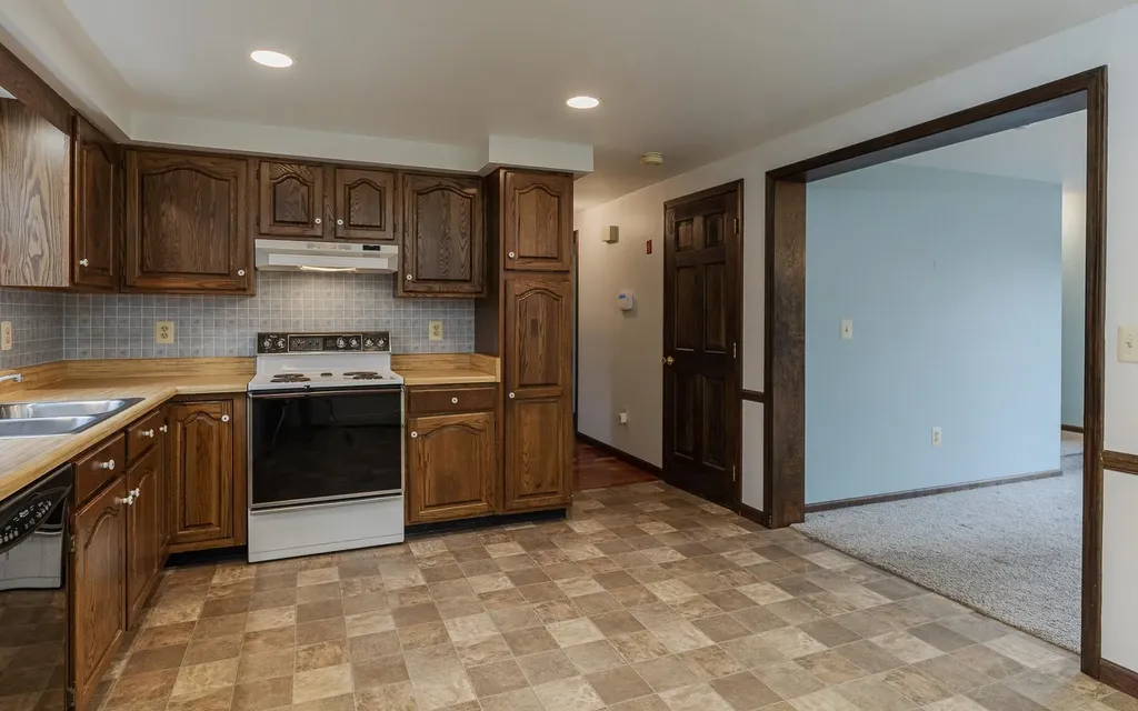 72 Fox Run Road Hinsdale NH 03451